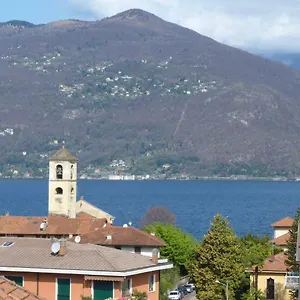 https://luino-centro.it-lombardy.com
